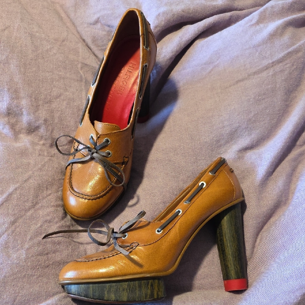 Tommy Hilfiger Tan and Red Heels